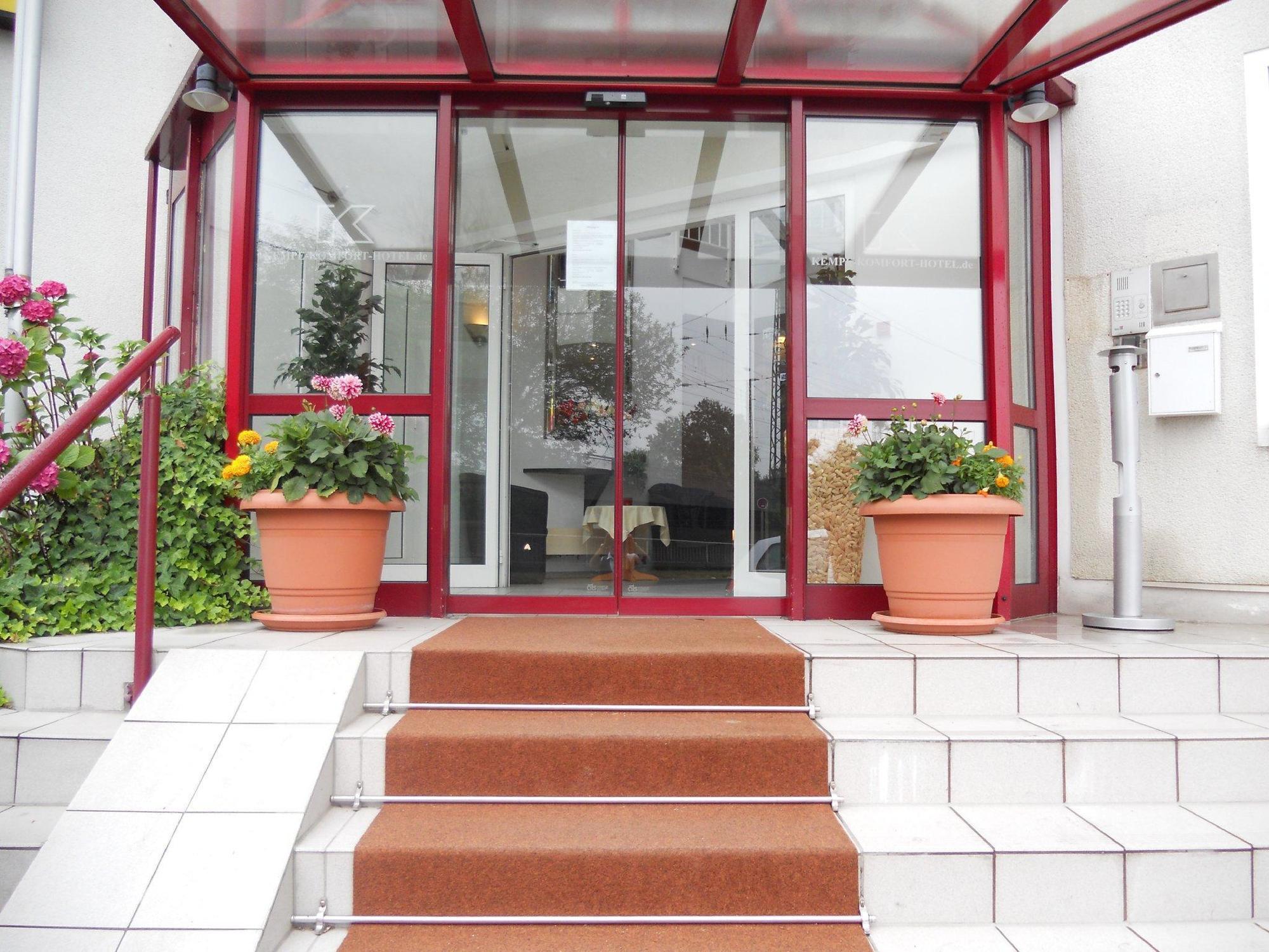 Kempe Komfort Plus Hotel 졸링겐 외부 사진